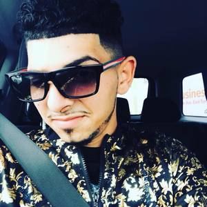 Meet your Posher, Don